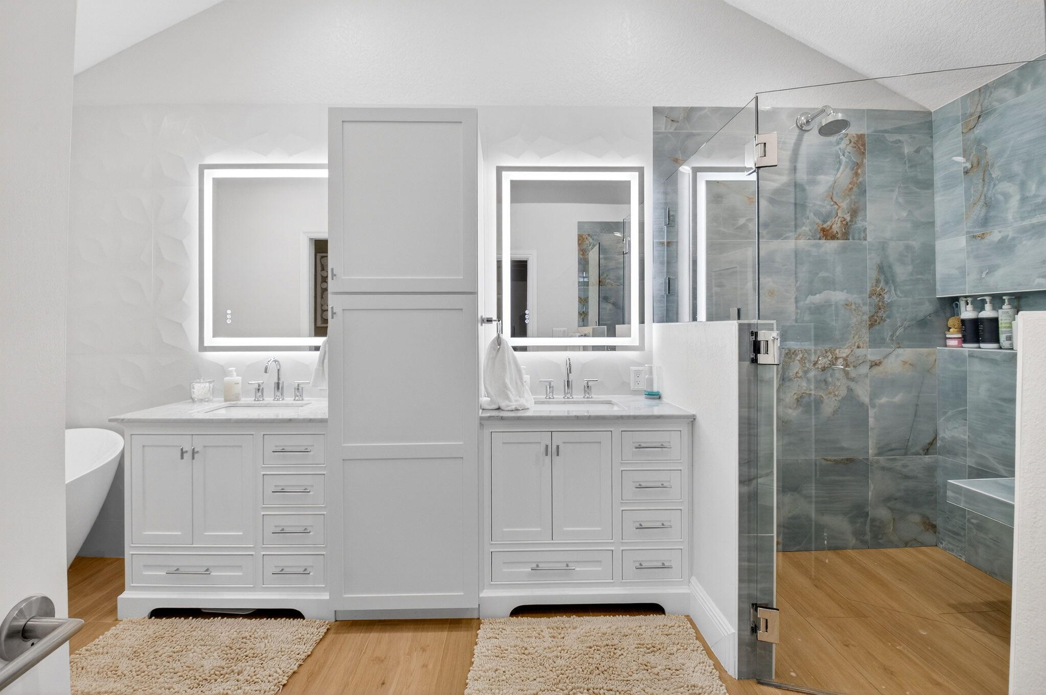 RIO POCO - Residential