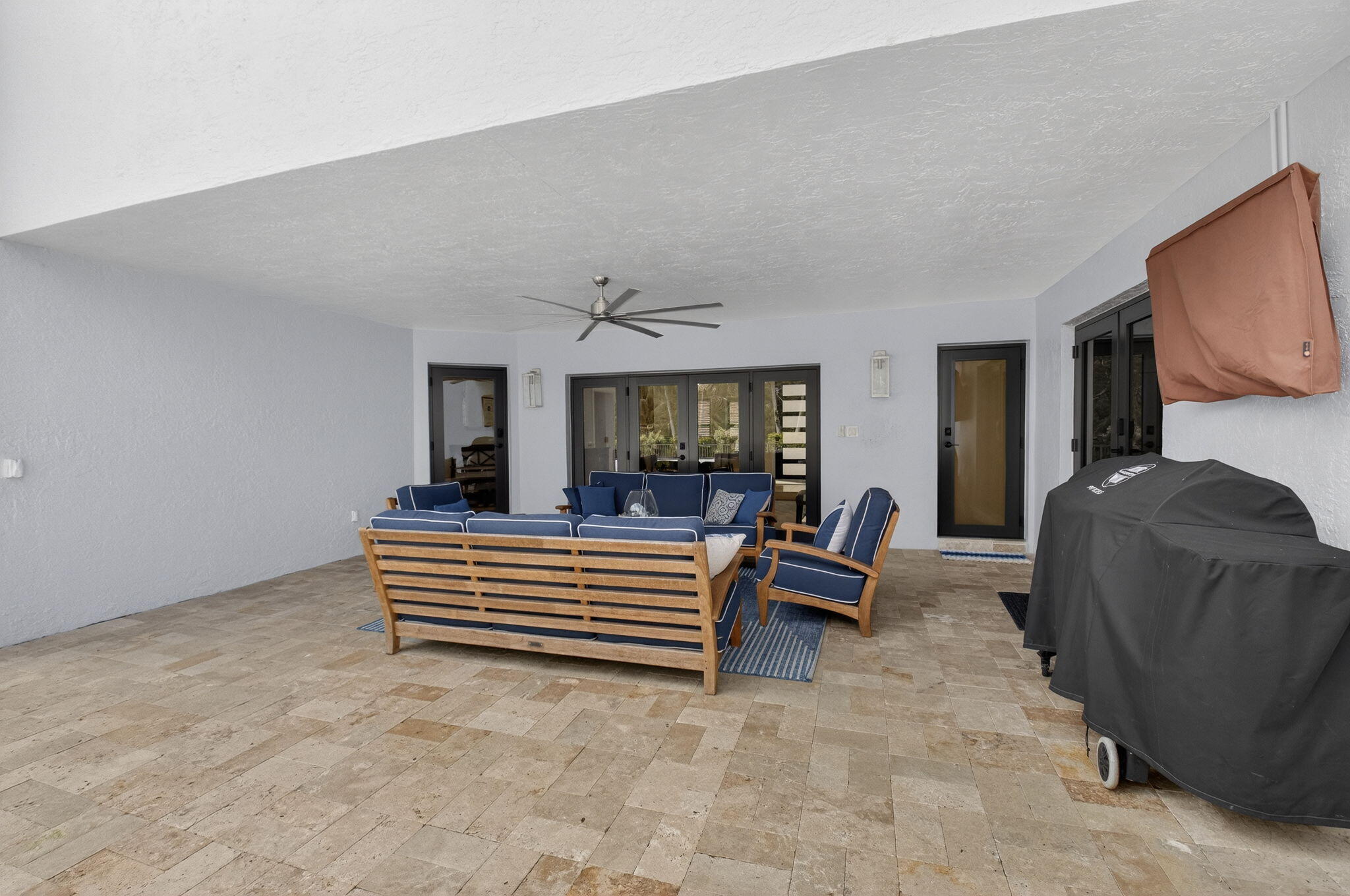 RIO POCO - Residential