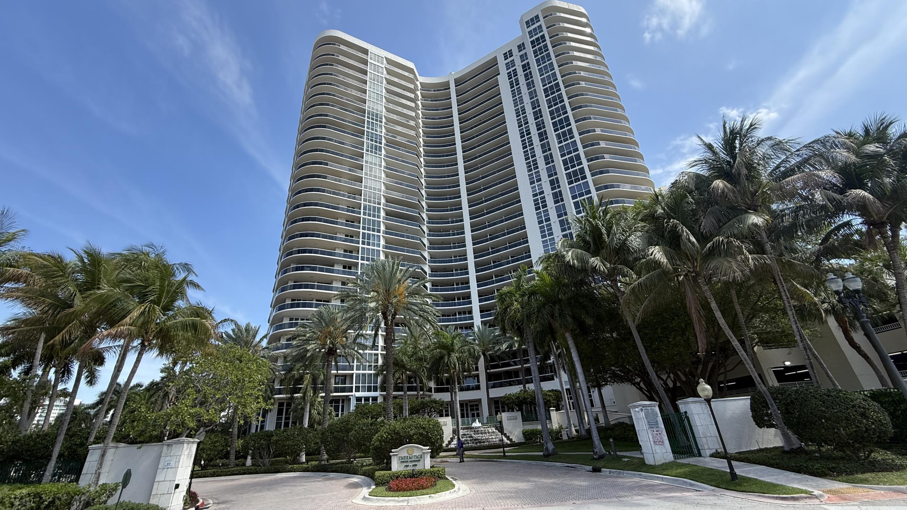 LHERMITAGE II CONDOMINIUM - Residential