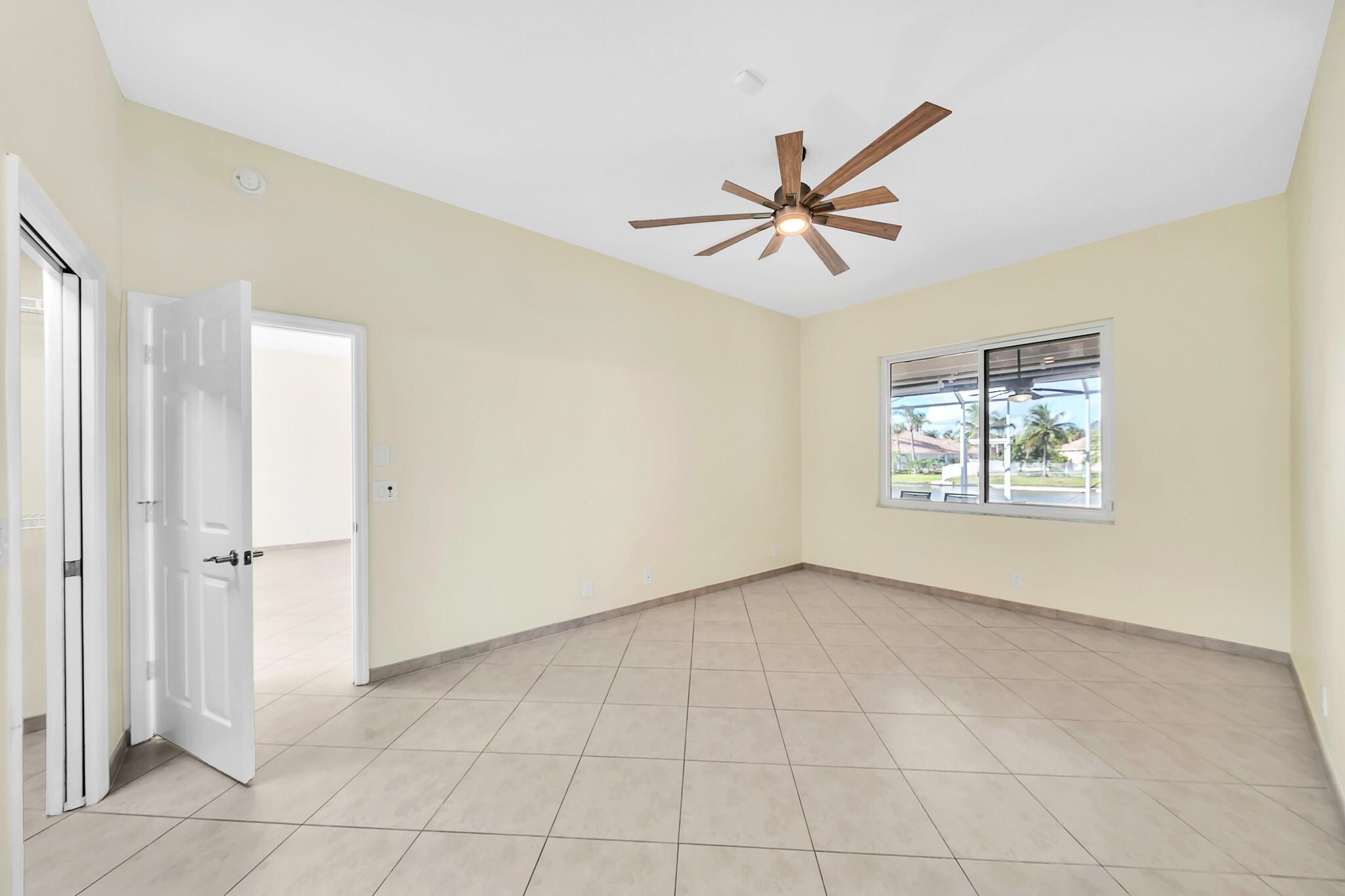 Stoneridge Lake Estates - Residential