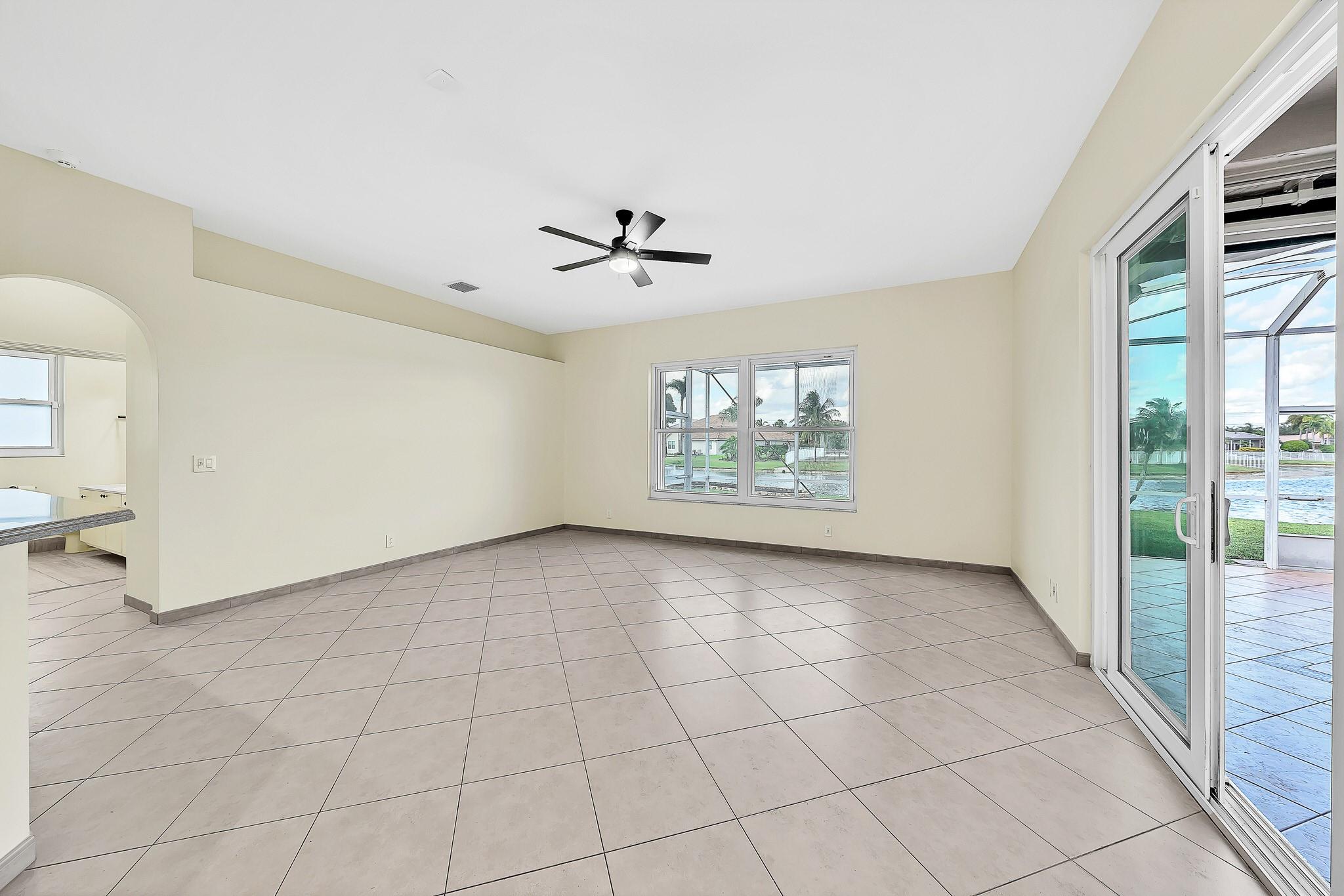 Stoneridge Lake Estates - Residential