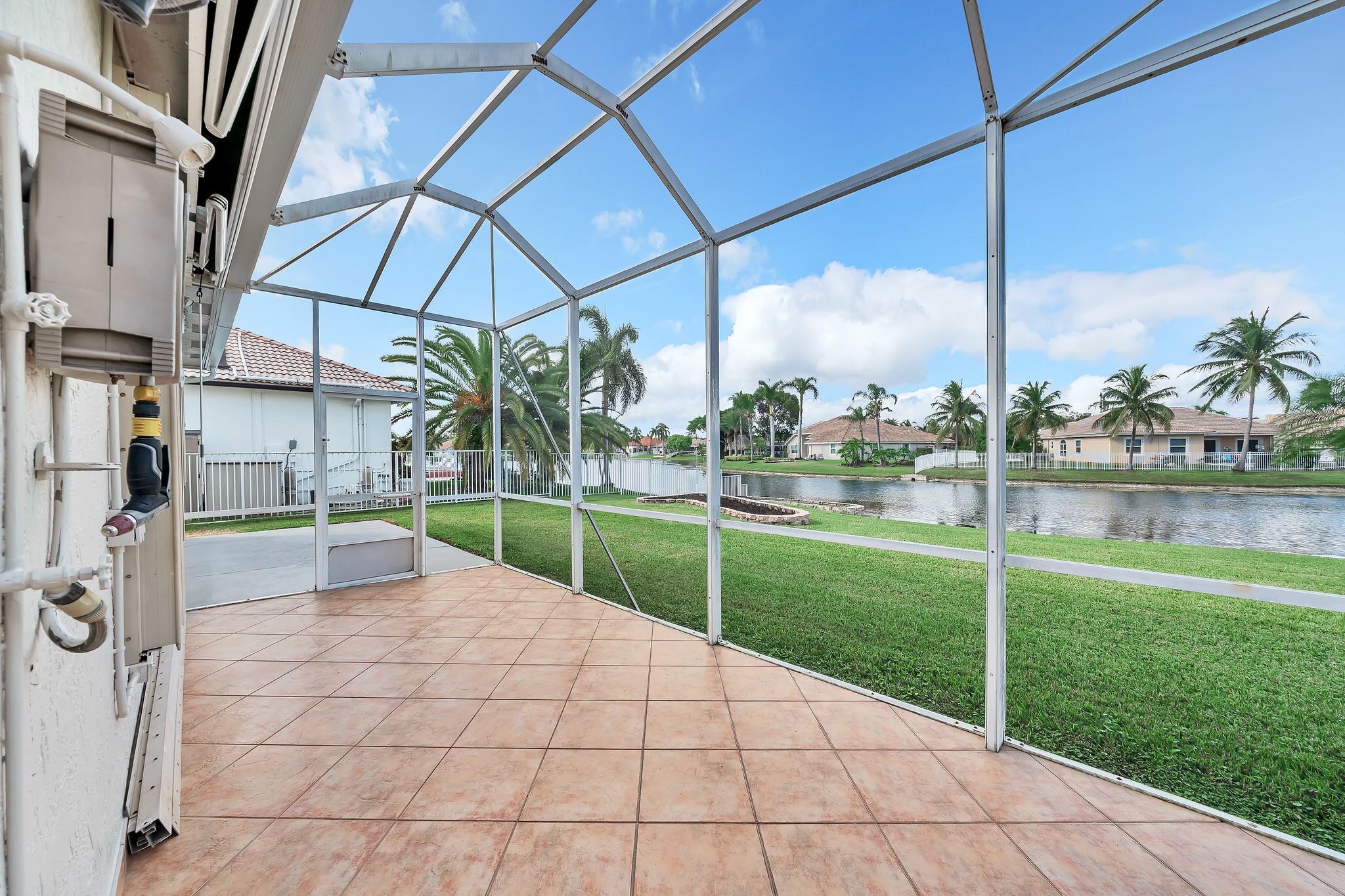 Stoneridge Lake Estates - Residential