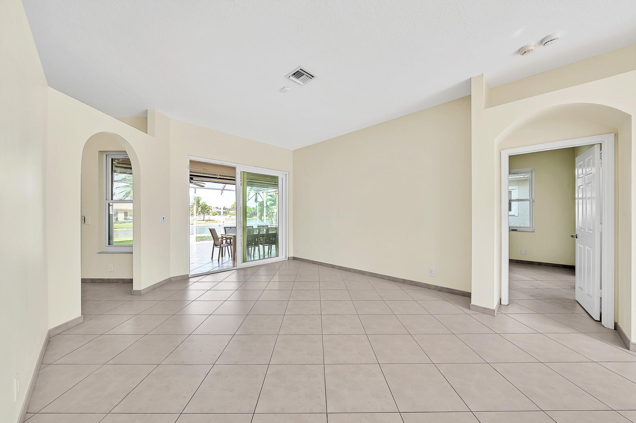 Stoneridge Lake Estates - Residential