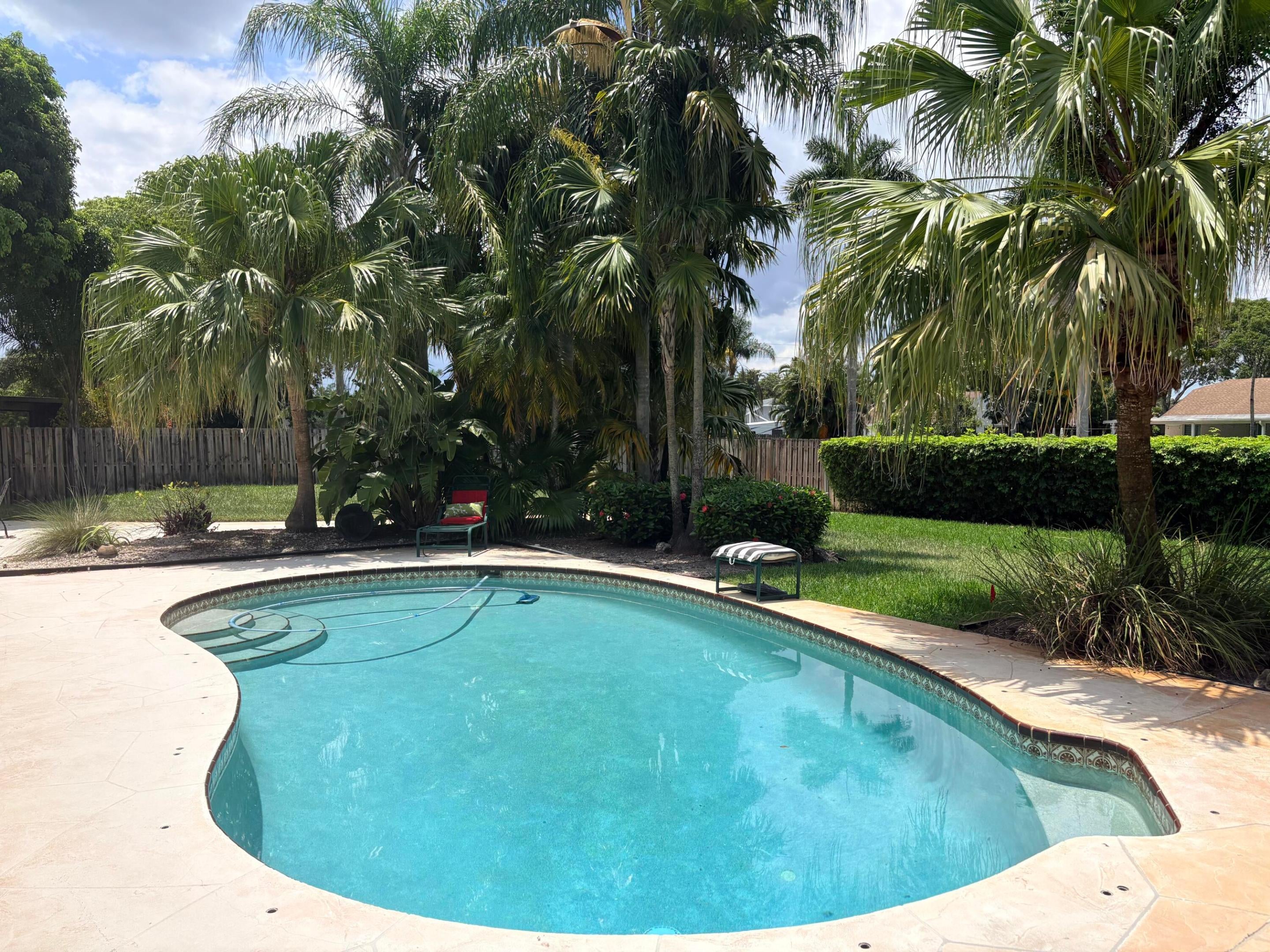 15943 W Wind Circle
