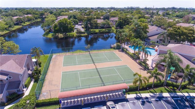 DISCOVERY POINTE - Residential