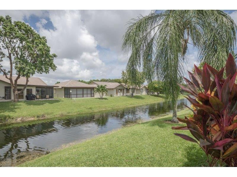 DISCOVERY POINTE - Residential