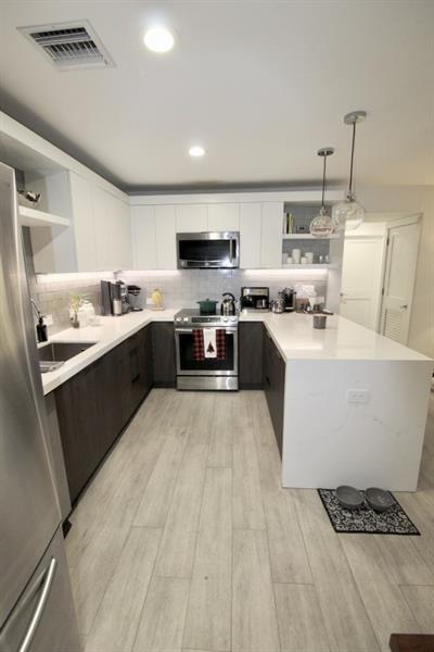 CORAL RIDGE COLONY - Residential