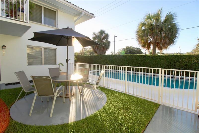 CORAL RIDGE COLONY - Residential