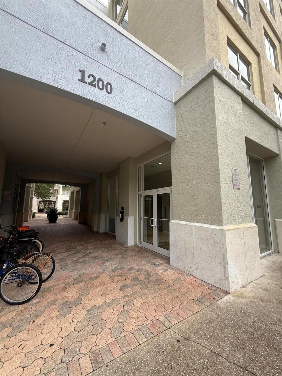 VILLAGE AT ABACOA CONDO - Residential Lease