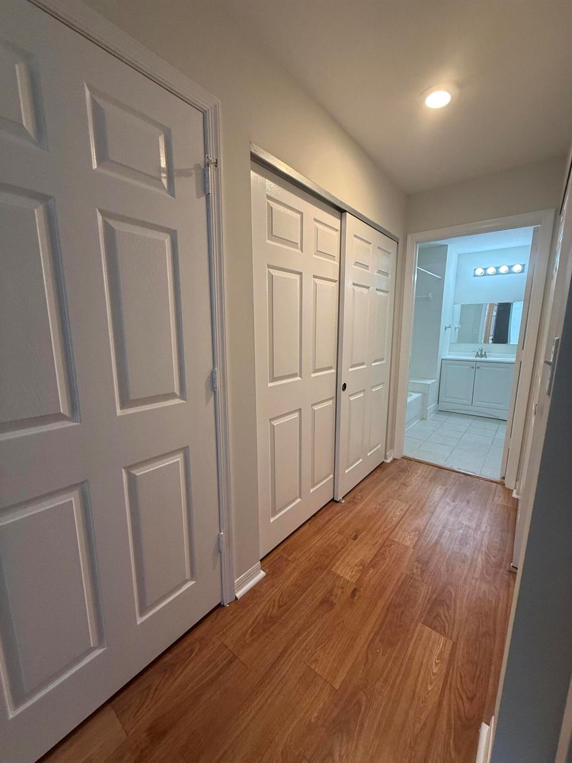 VILLAGE AT ABACOA CONDO - Residential Lease