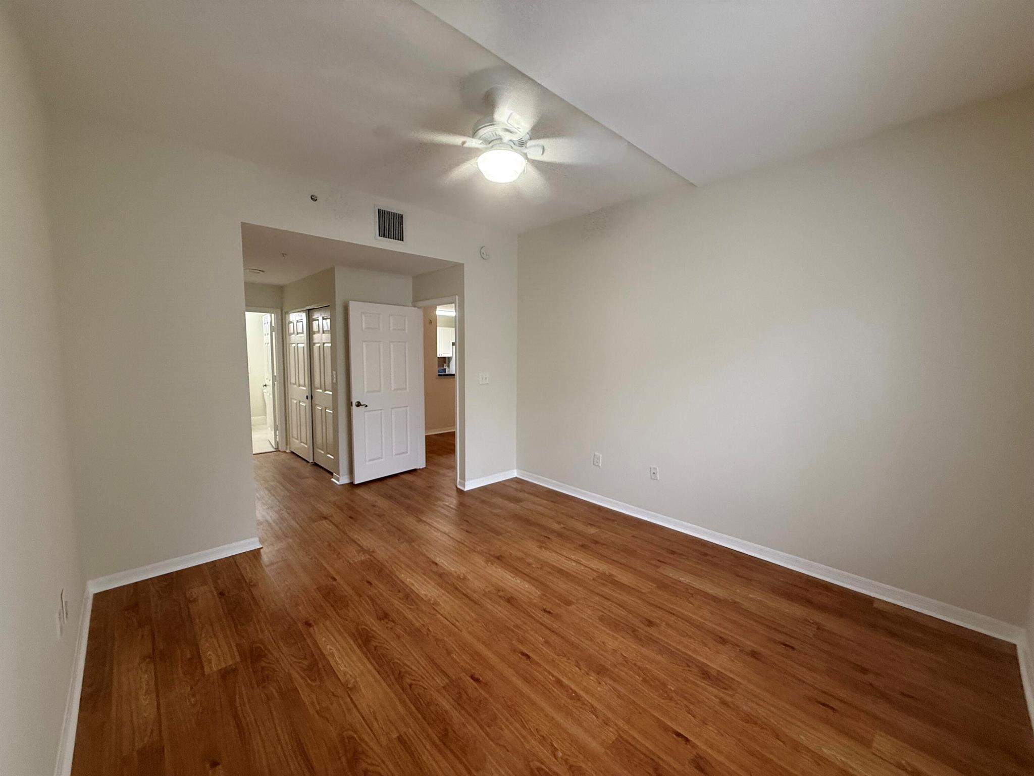 VILLAGE AT ABACOA CONDO - Residential Lease