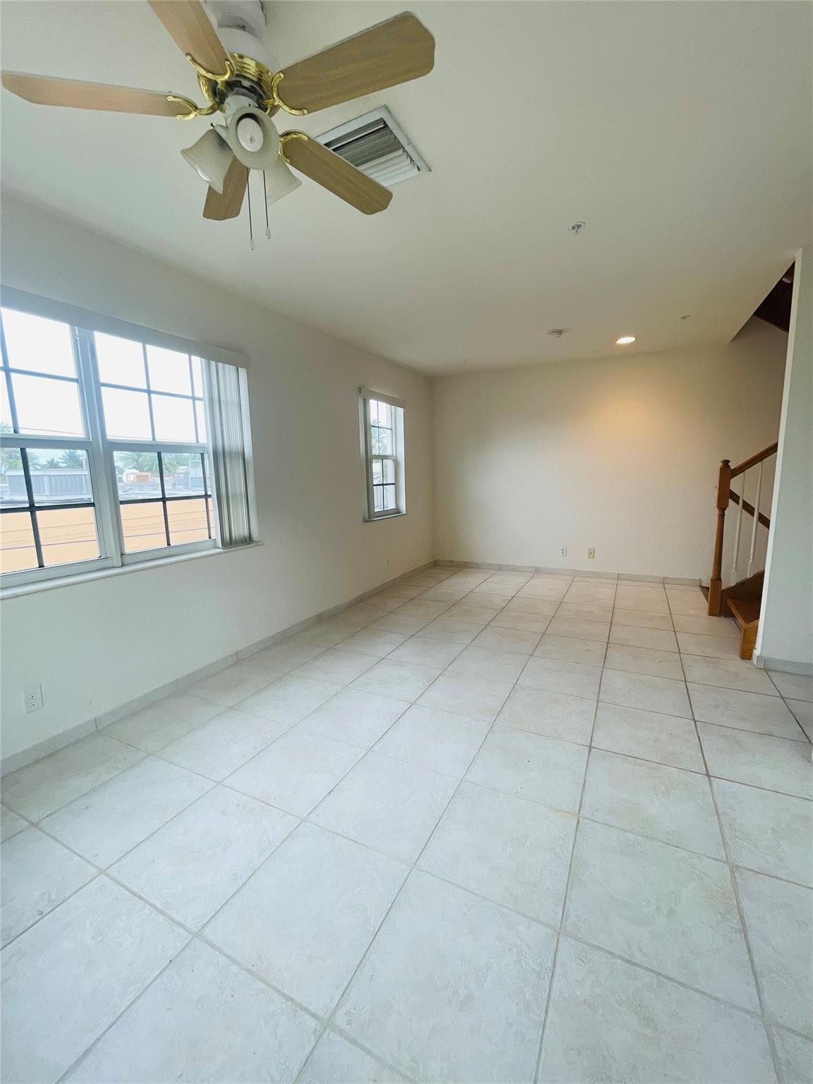 Hillsboro Shores Sec A 21 - Residential Lease