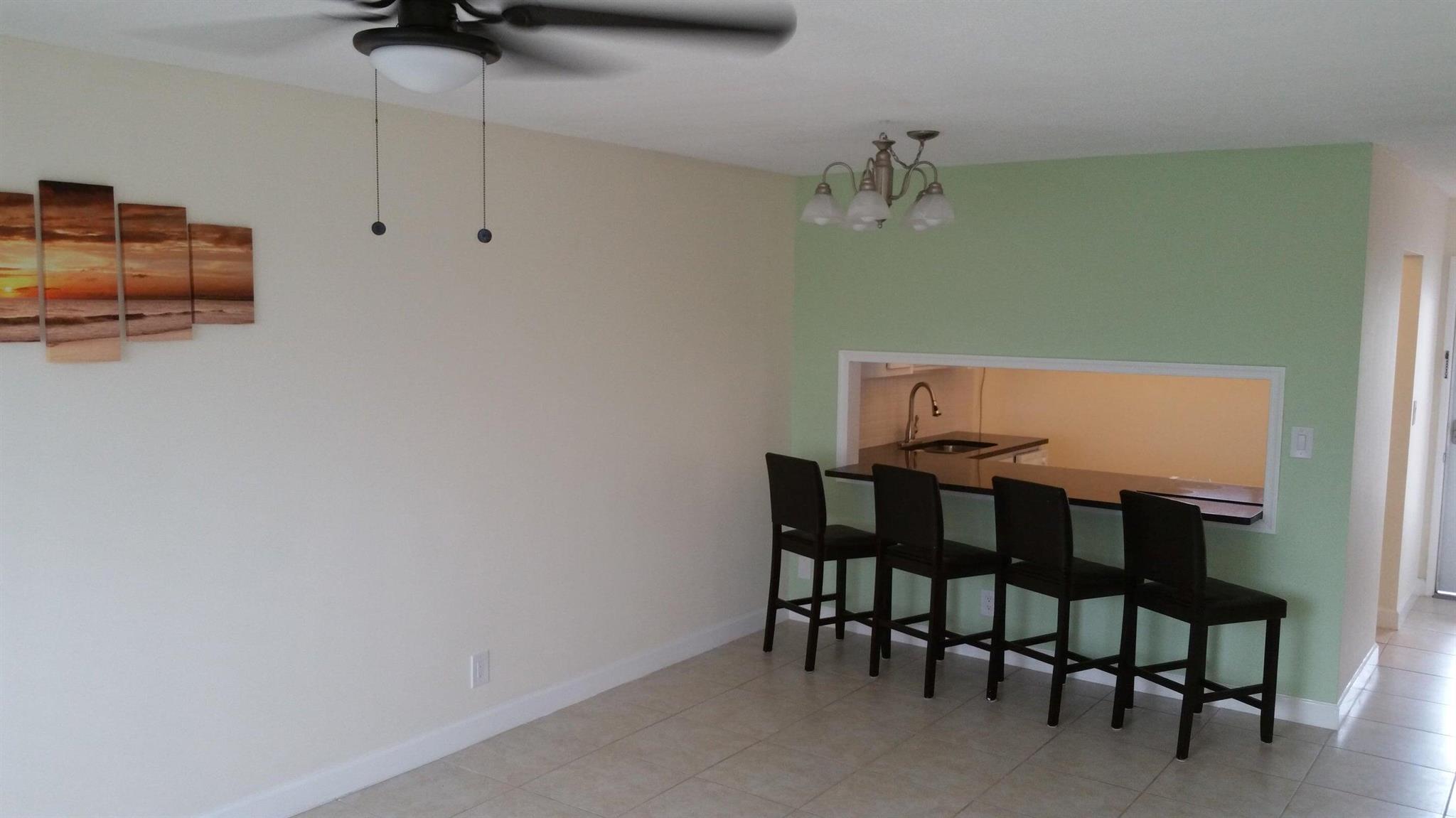 View photos, virtual tours, details... 2534 Garden Drive S 202