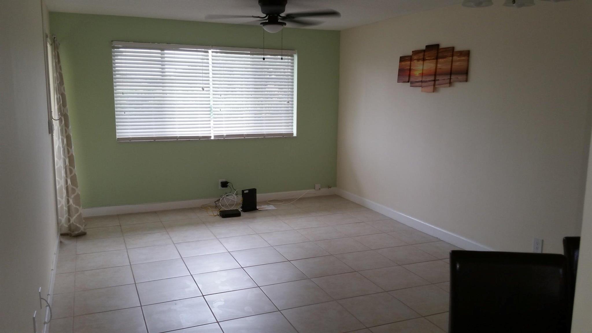 View photos, virtual tours, details... 2534 Garden Drive S 202