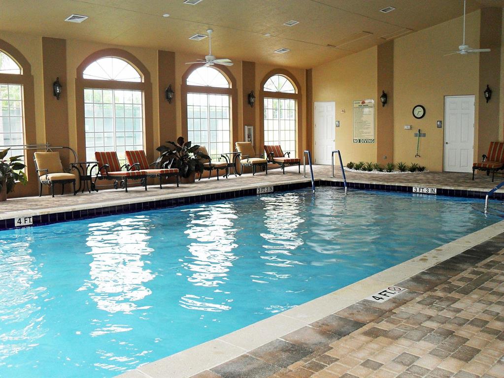 CASCADE LAKES - Residential