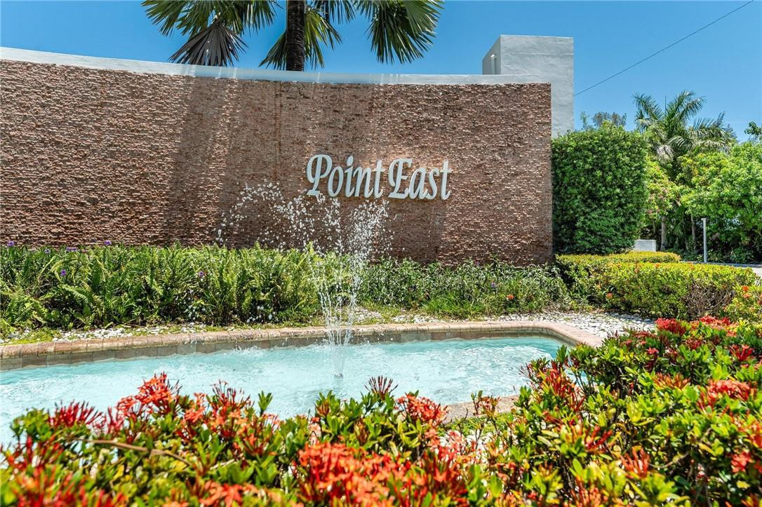 POINT EAST - Residential