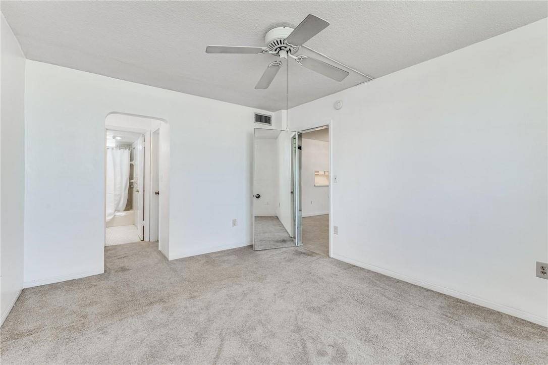 POINT EAST - Residential