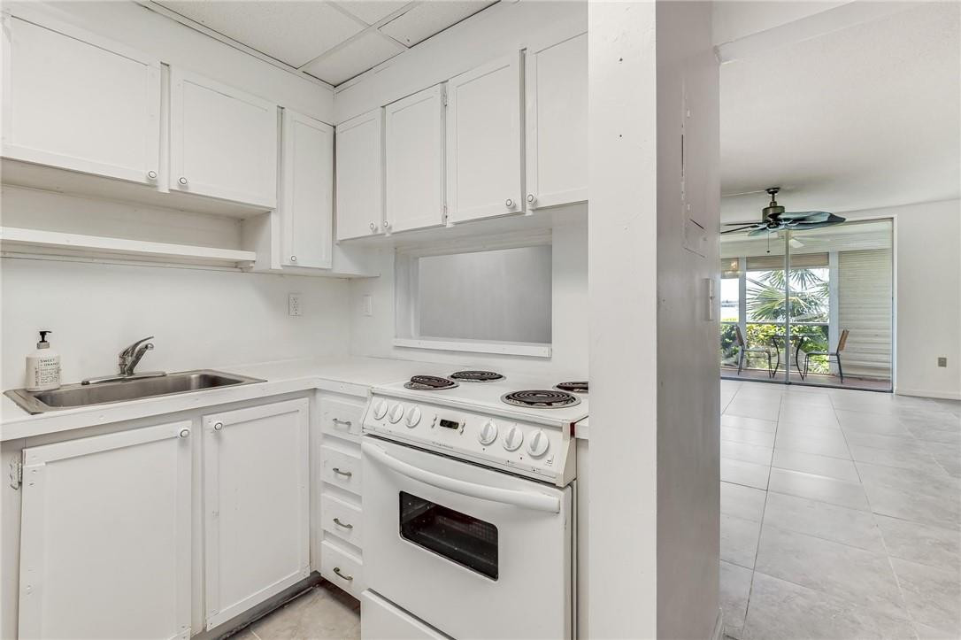 POINT EAST - Residential