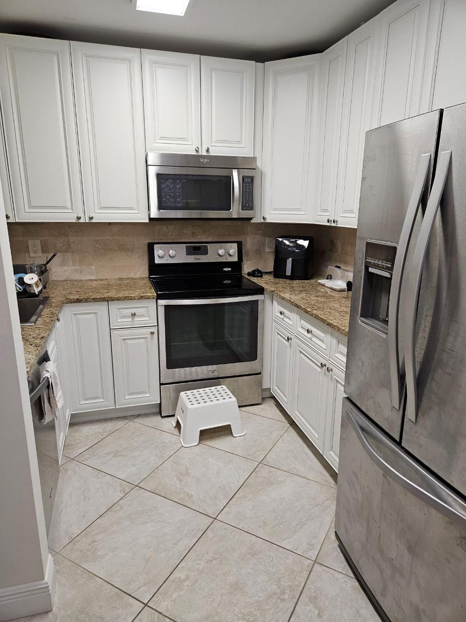 OPTIMA VILLAGE - Residential Lease