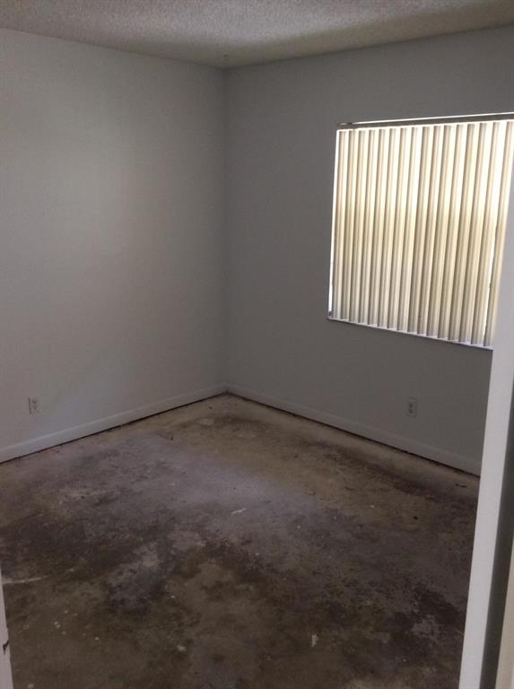 BAY REACH CONDO - Residential