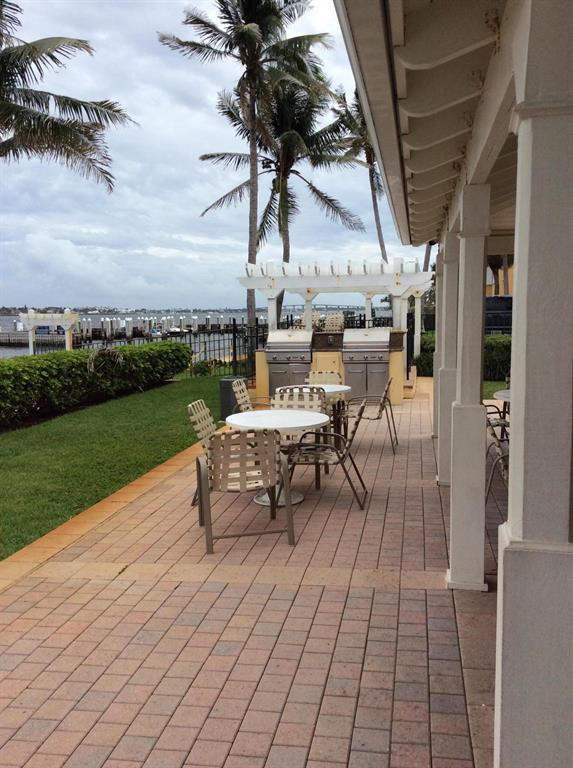 BAY REACH CONDO - Residential