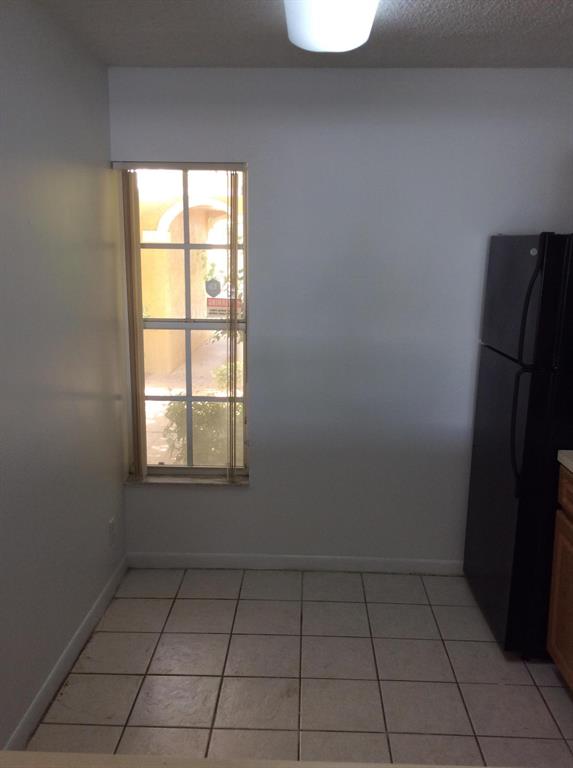 BAY REACH CONDO - Residential