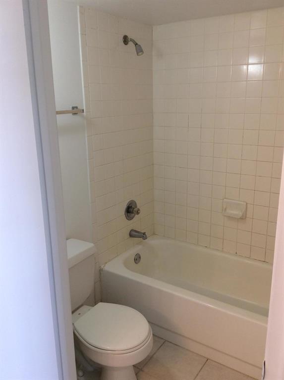 BAY REACH CONDO - Residential