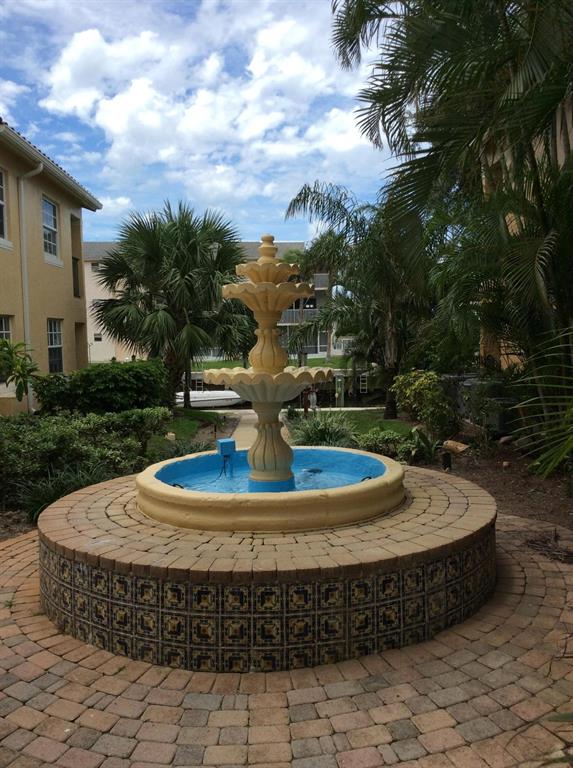 BAY REACH CONDO - Residential