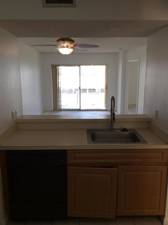 BAY REACH CONDO - Residential