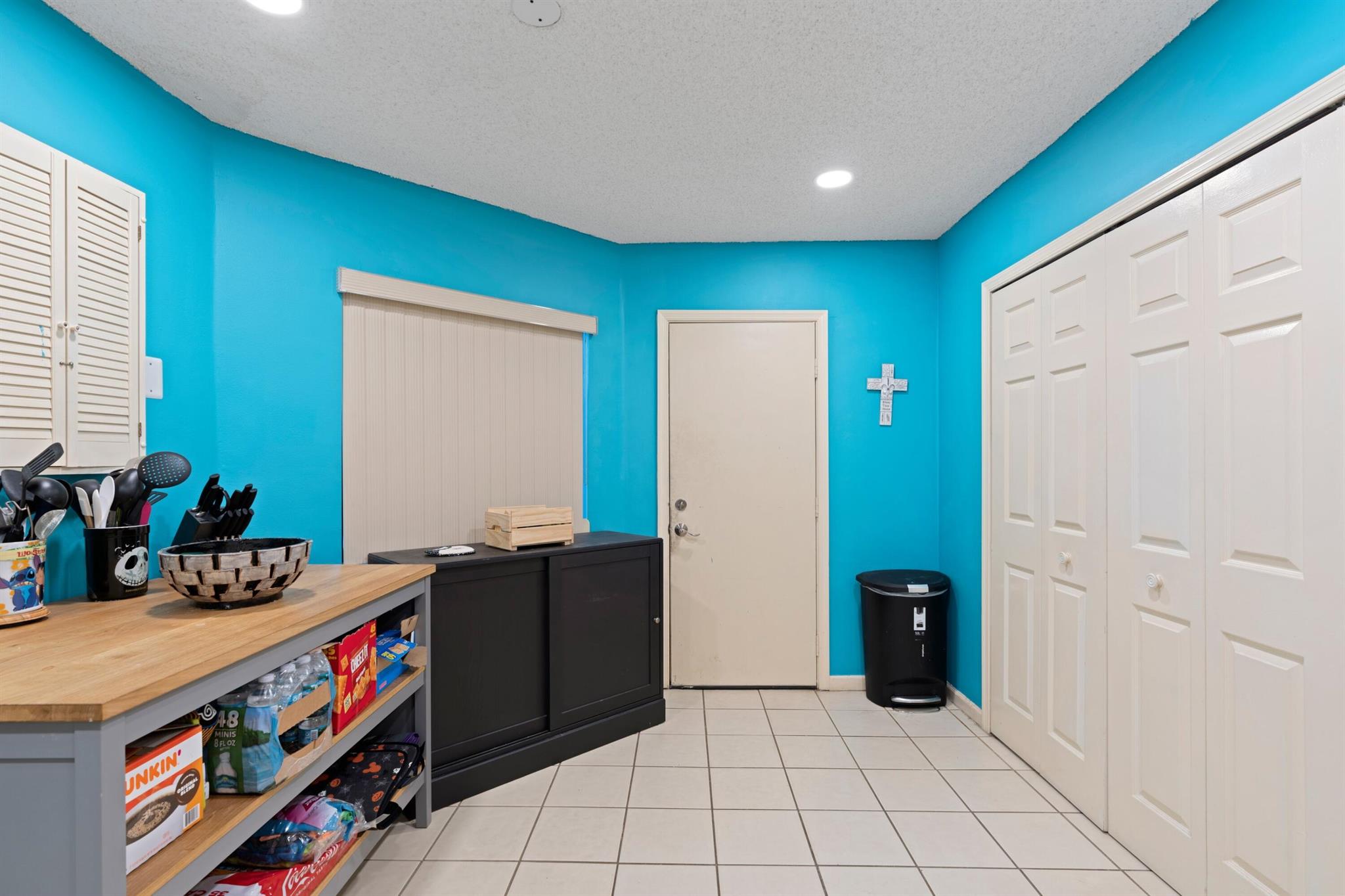 LANTERN WALK 2 - Residential