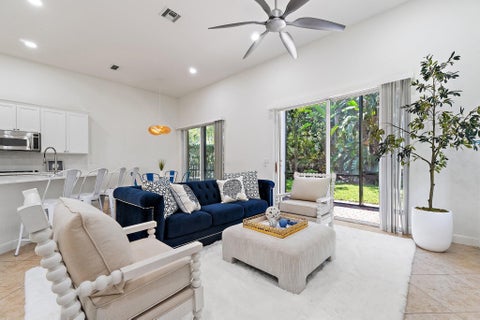 Photo of 1071 Vintner Boulevard, Palm Beach Gardens, FL 33410 (MLS # B26068329)