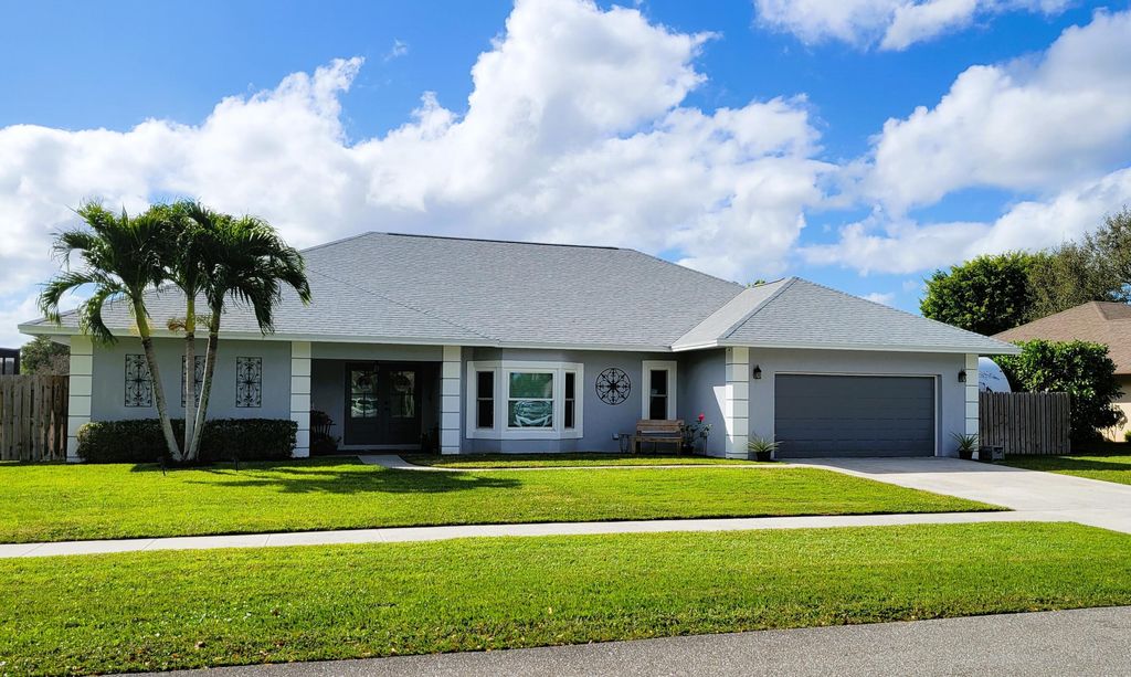 Photo of 7391 Hazelwood Circle, Lake Worth, FL 33467 (MLS # R10958674)