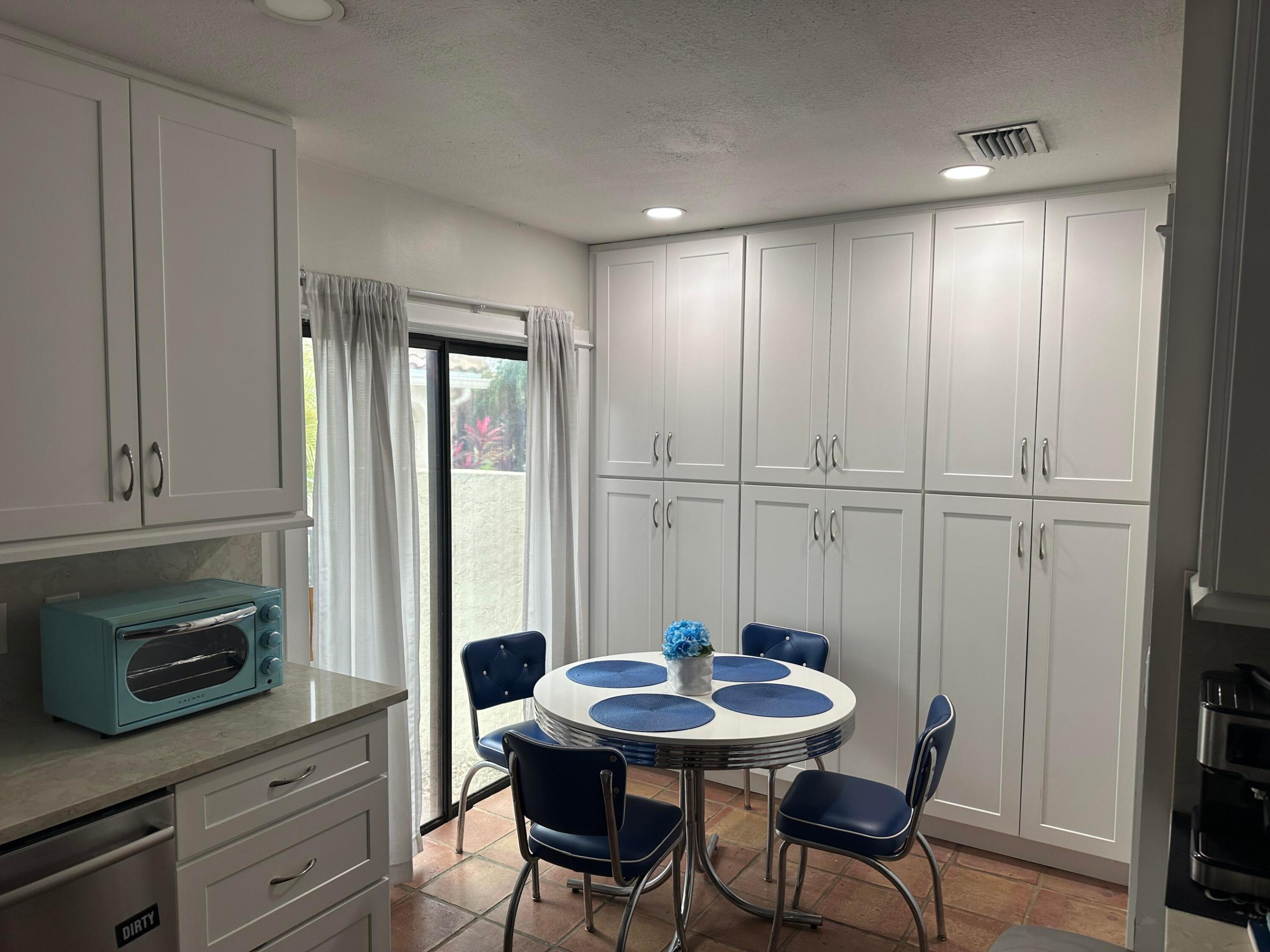 VILLE DE CAPRI 2 - Residential