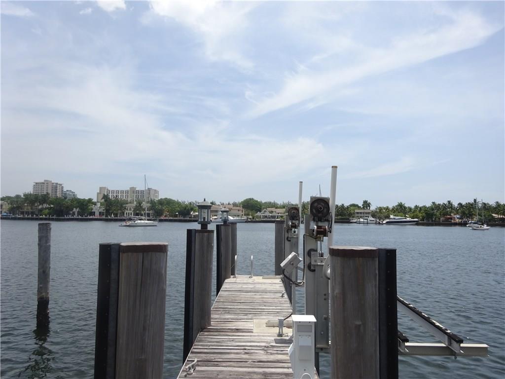 LUCILLE ISLAND 37-19 B - Land