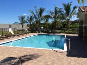 WELLINGTON PARC - Residential