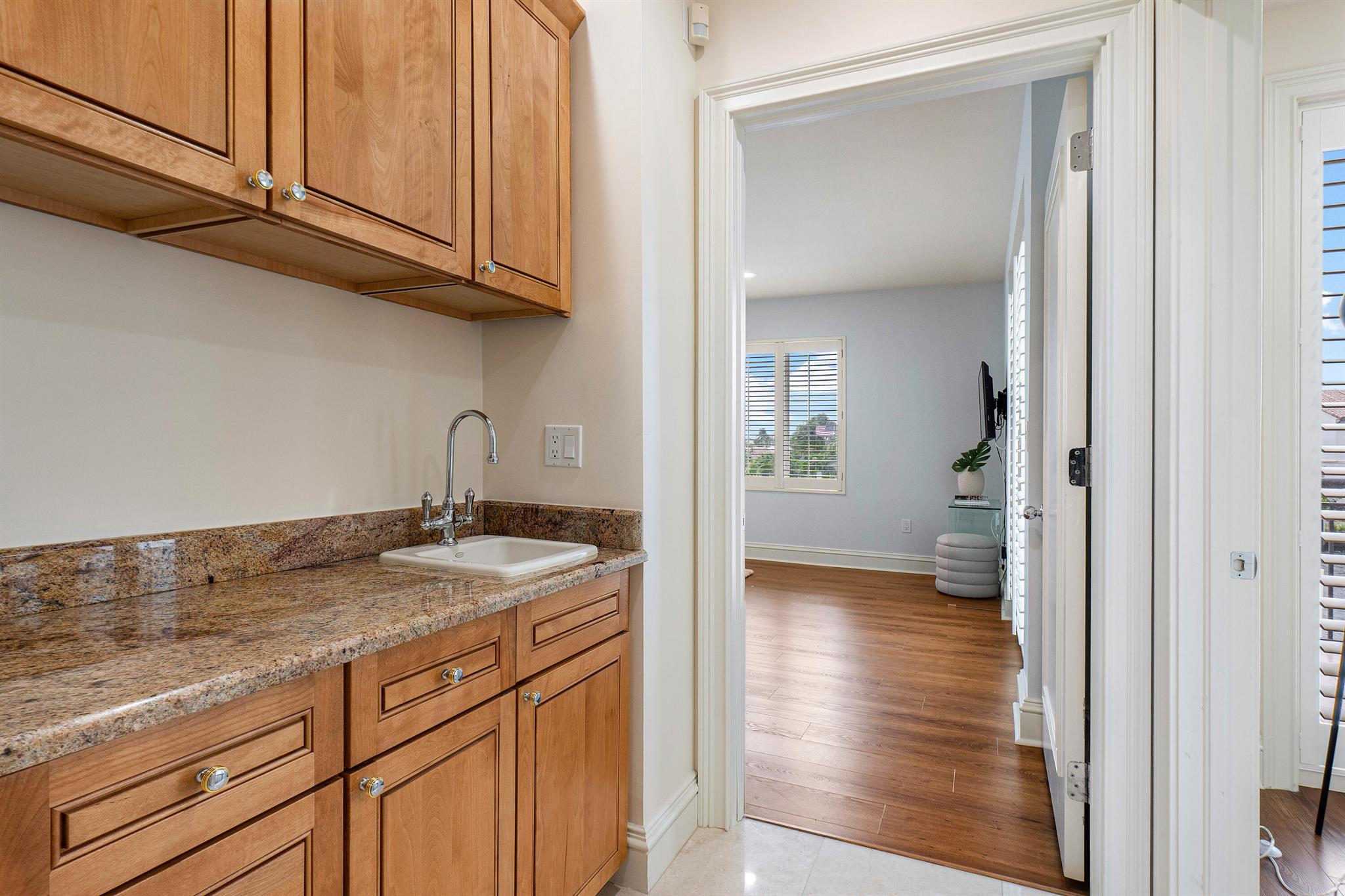 VENETIAN ISLES 1ST SEC - Residential