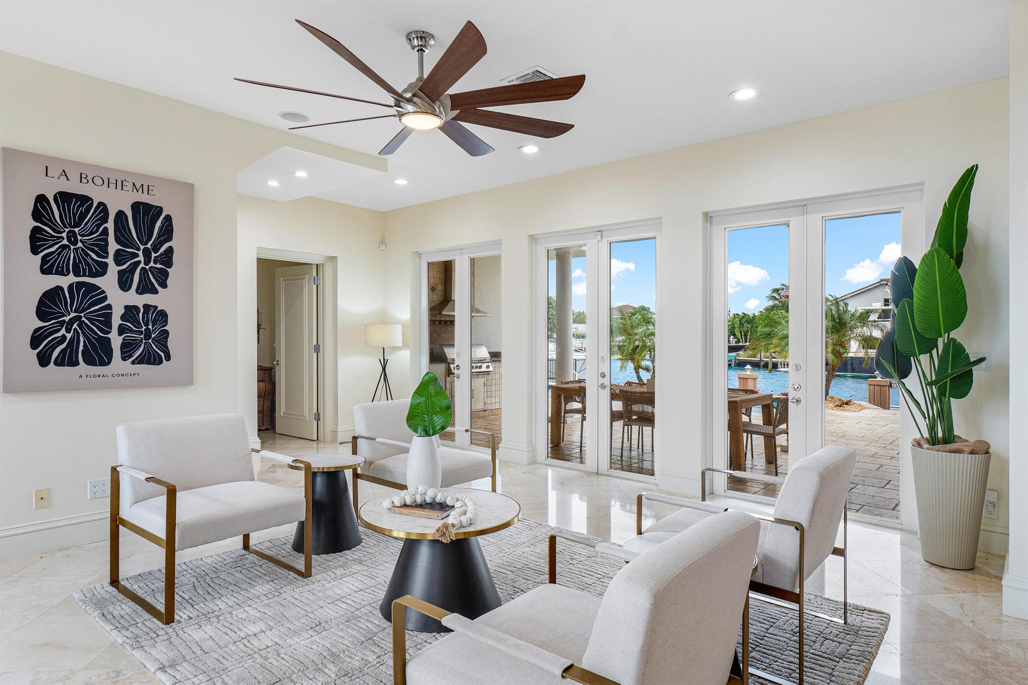 VENETIAN ISLES 1ST SEC - Residential