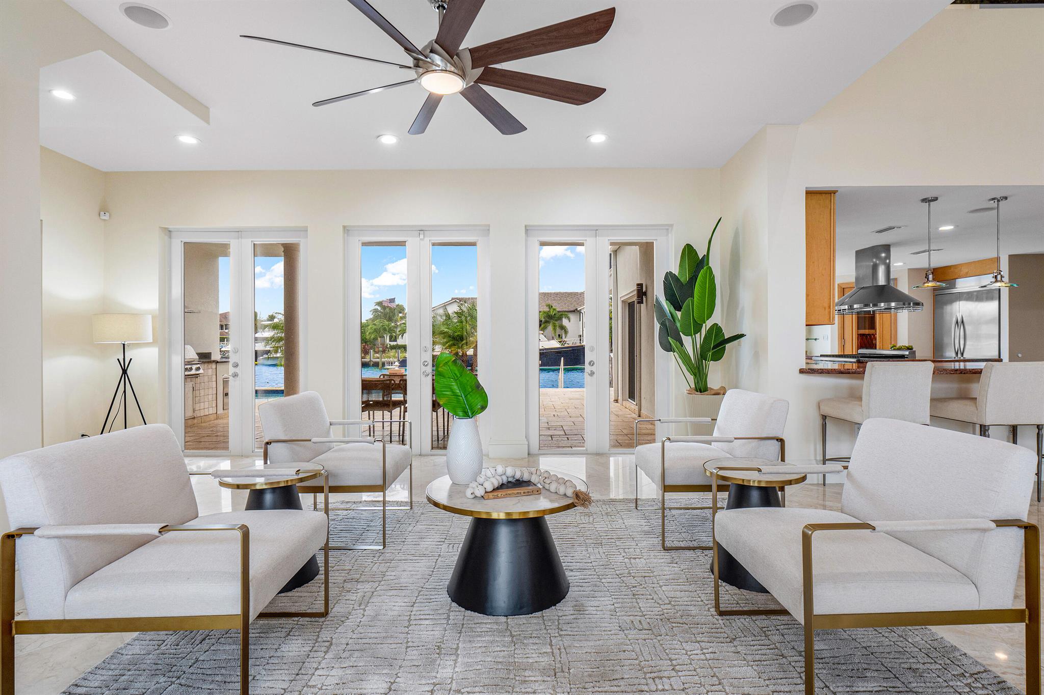 VENETIAN ISLES 1ST SEC - Residential