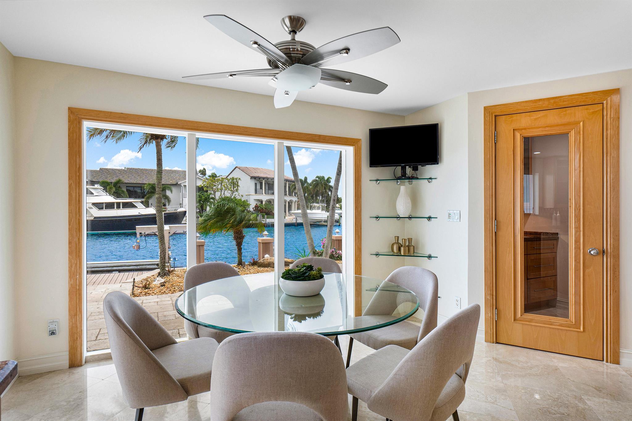 VENETIAN ISLES 1ST SEC - Residential