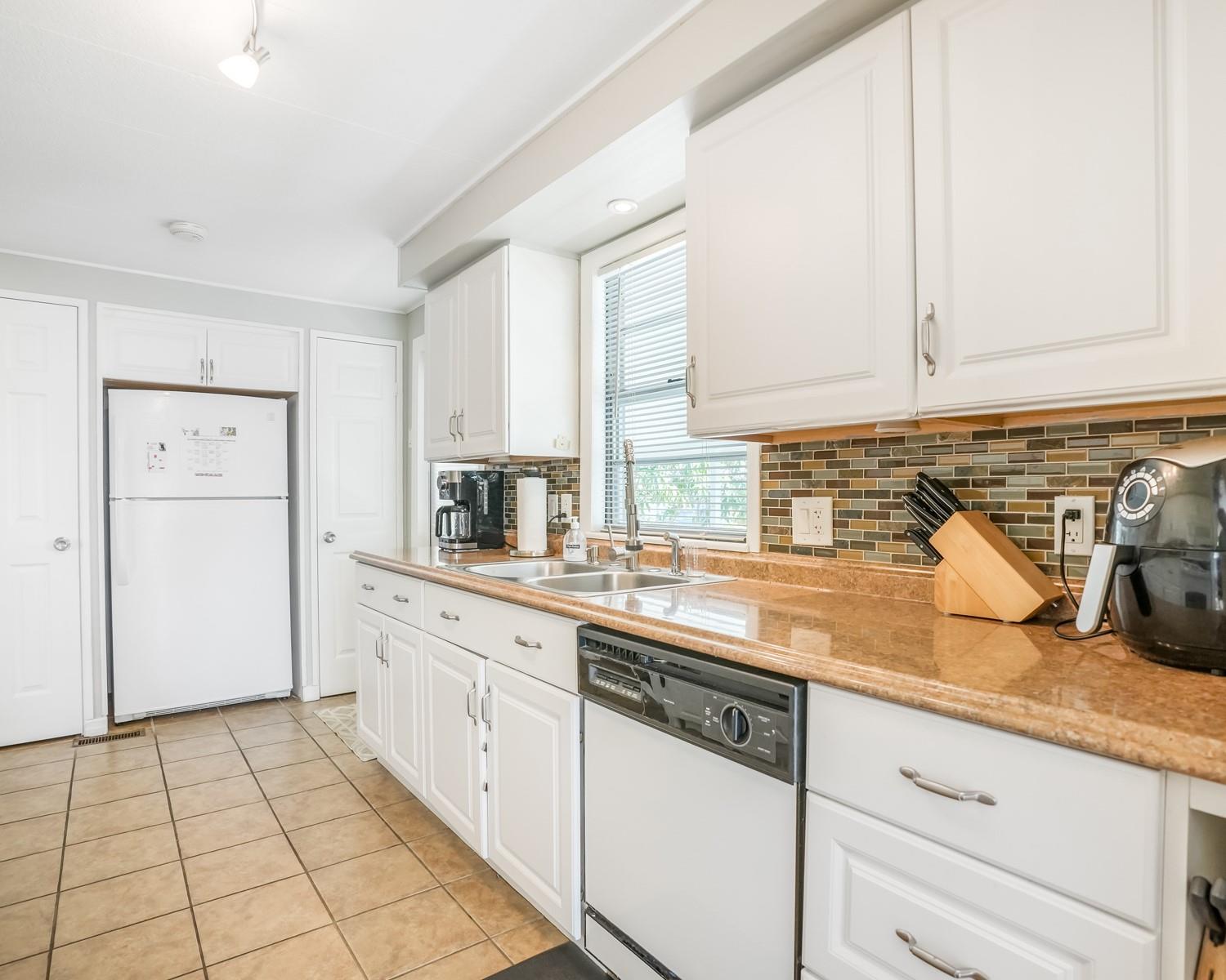 Ravenswood Estates & Mari - Residential