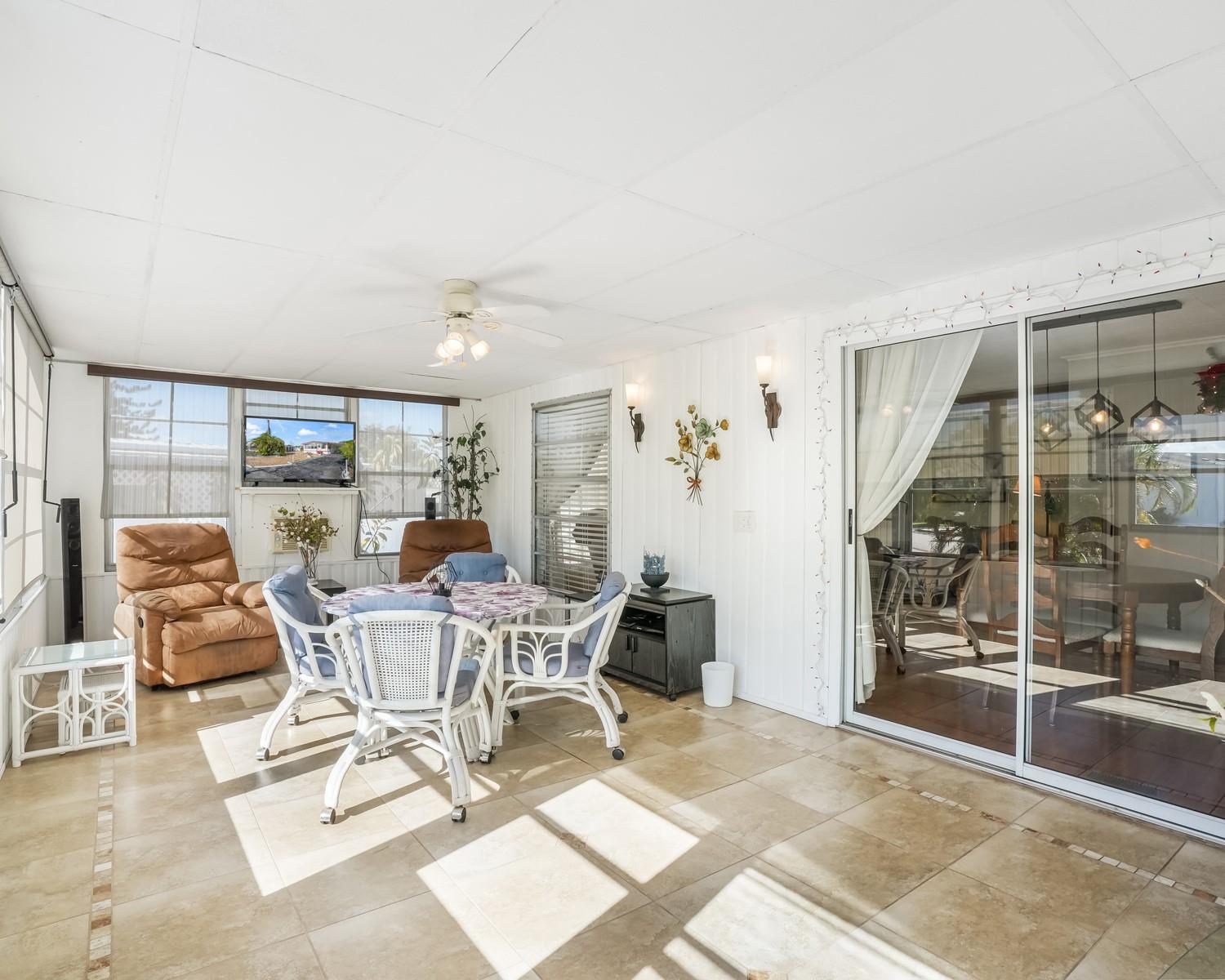 Ravenswood Estates & Mari - Residential