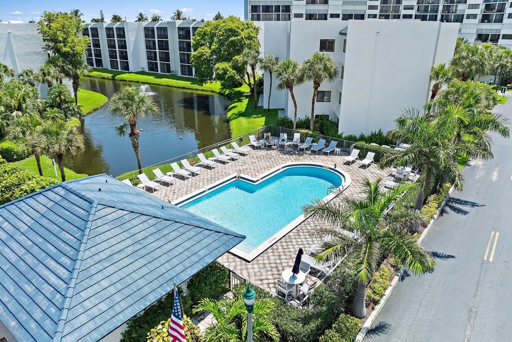 Photo of 1605 S Us Highway 1 #A203, Jupiter, FL 33477 (MLS # B26028361)