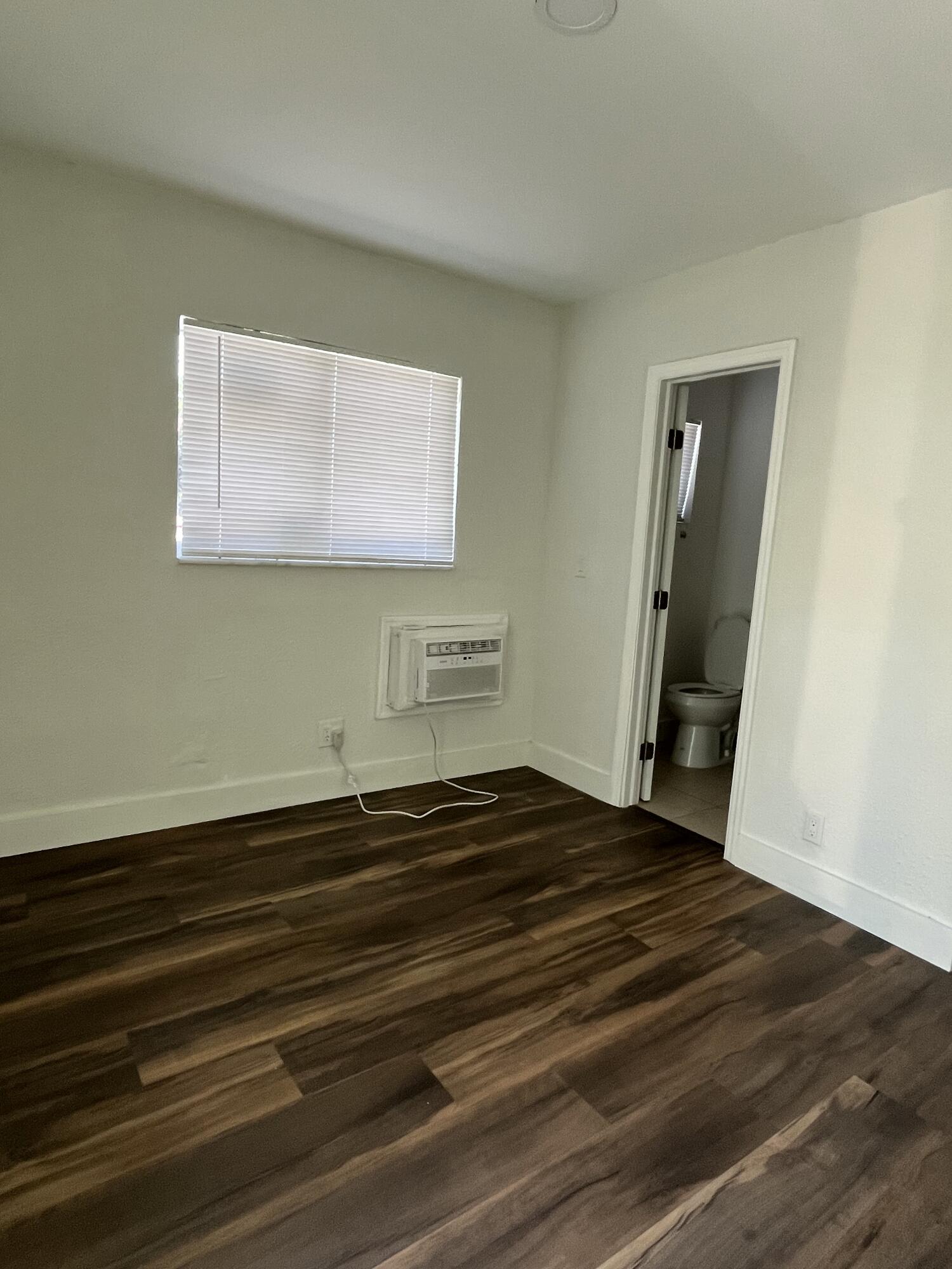 RIVER GARDENS - Residential Lease