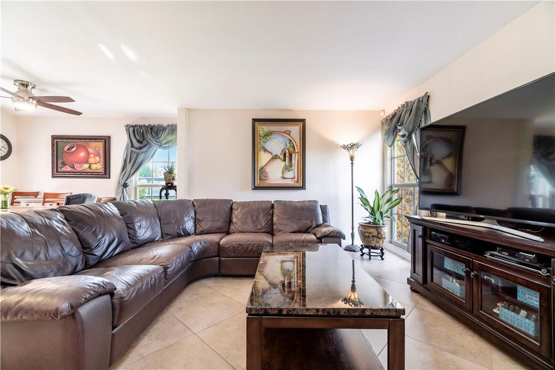 MAINLANDS OF TAMARAC LAKE - Residential