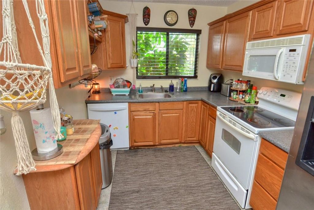 Photo of 2520 SE Tiger Avenue, Port Saint Lucie, FL 34952 (MLS # F10434332)