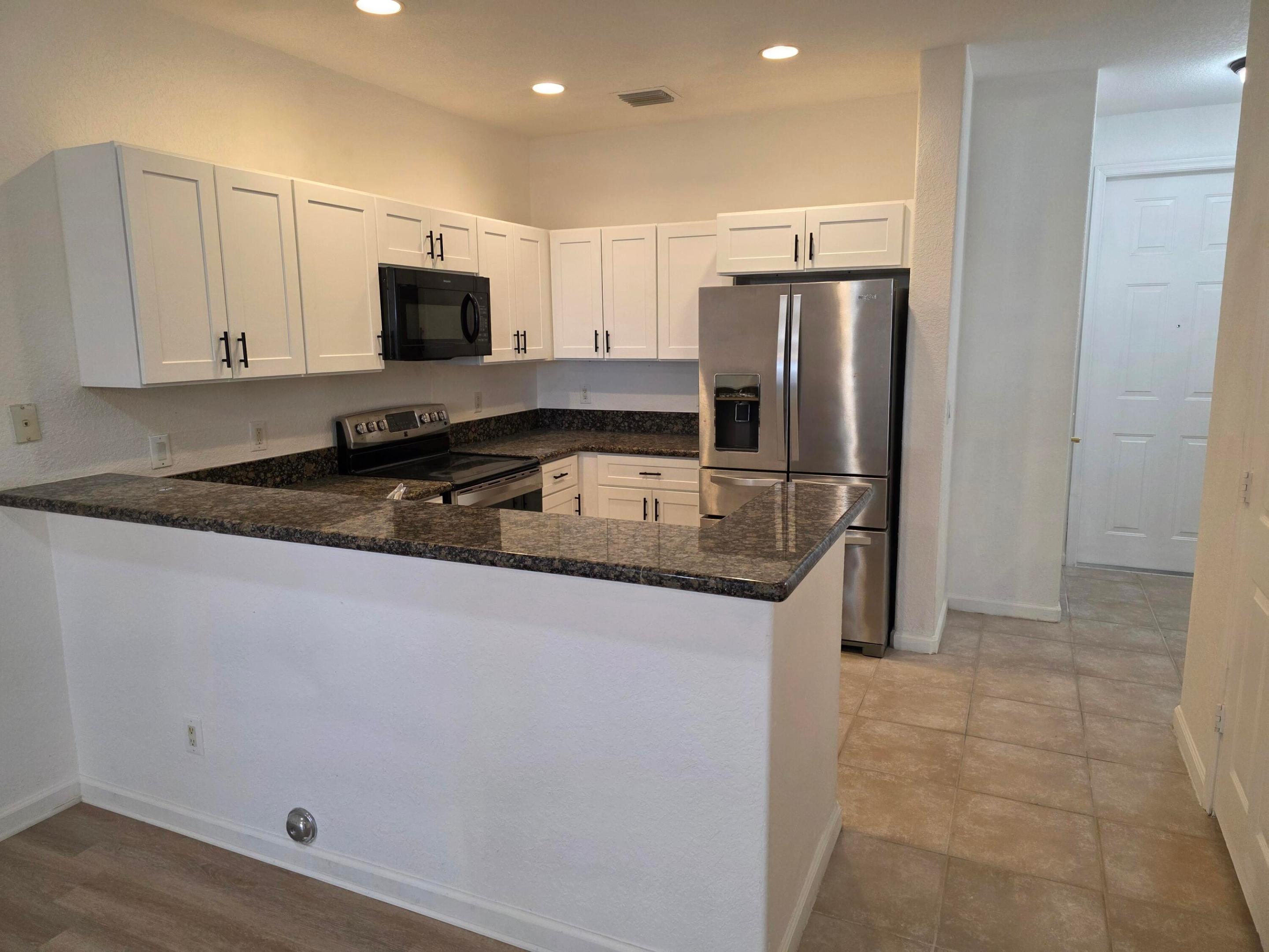 3589 NW 14th Court S 3589