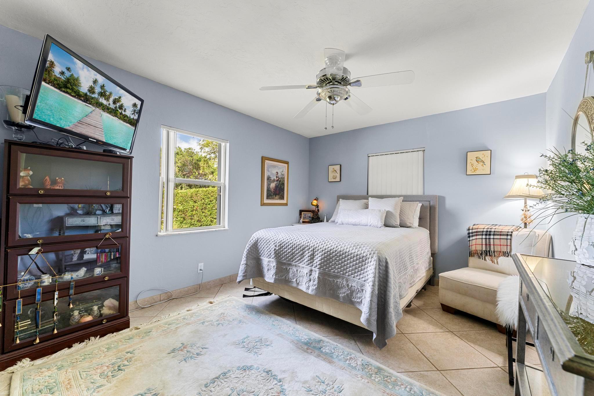 FLA-MANGO ESTATES AS - Residential