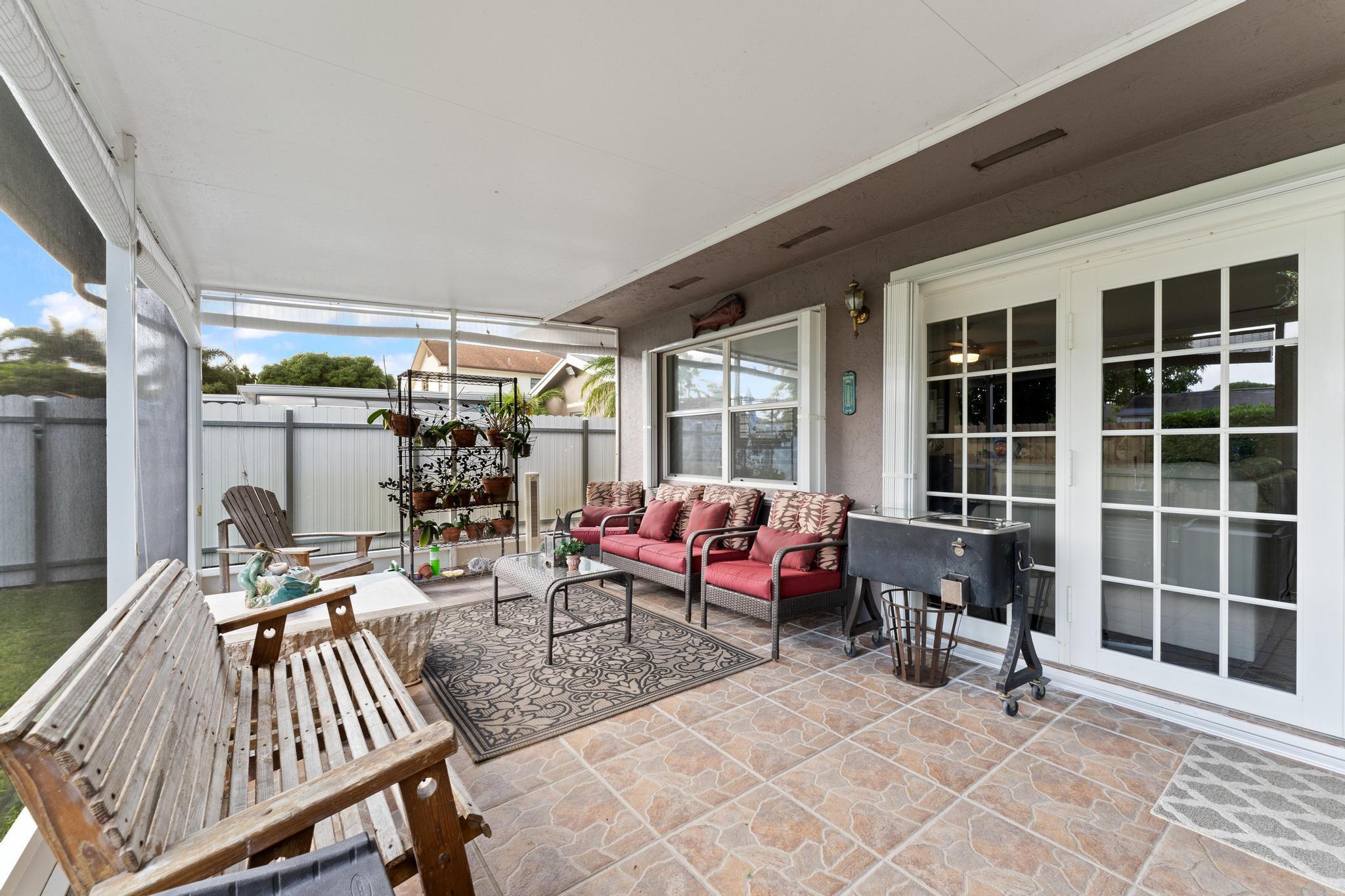 FLA-MANGO ESTATES AS - Residential