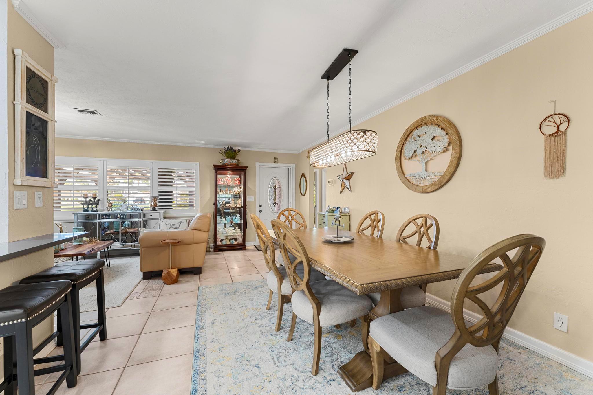 FLA-MANGO ESTATES AS - Residential