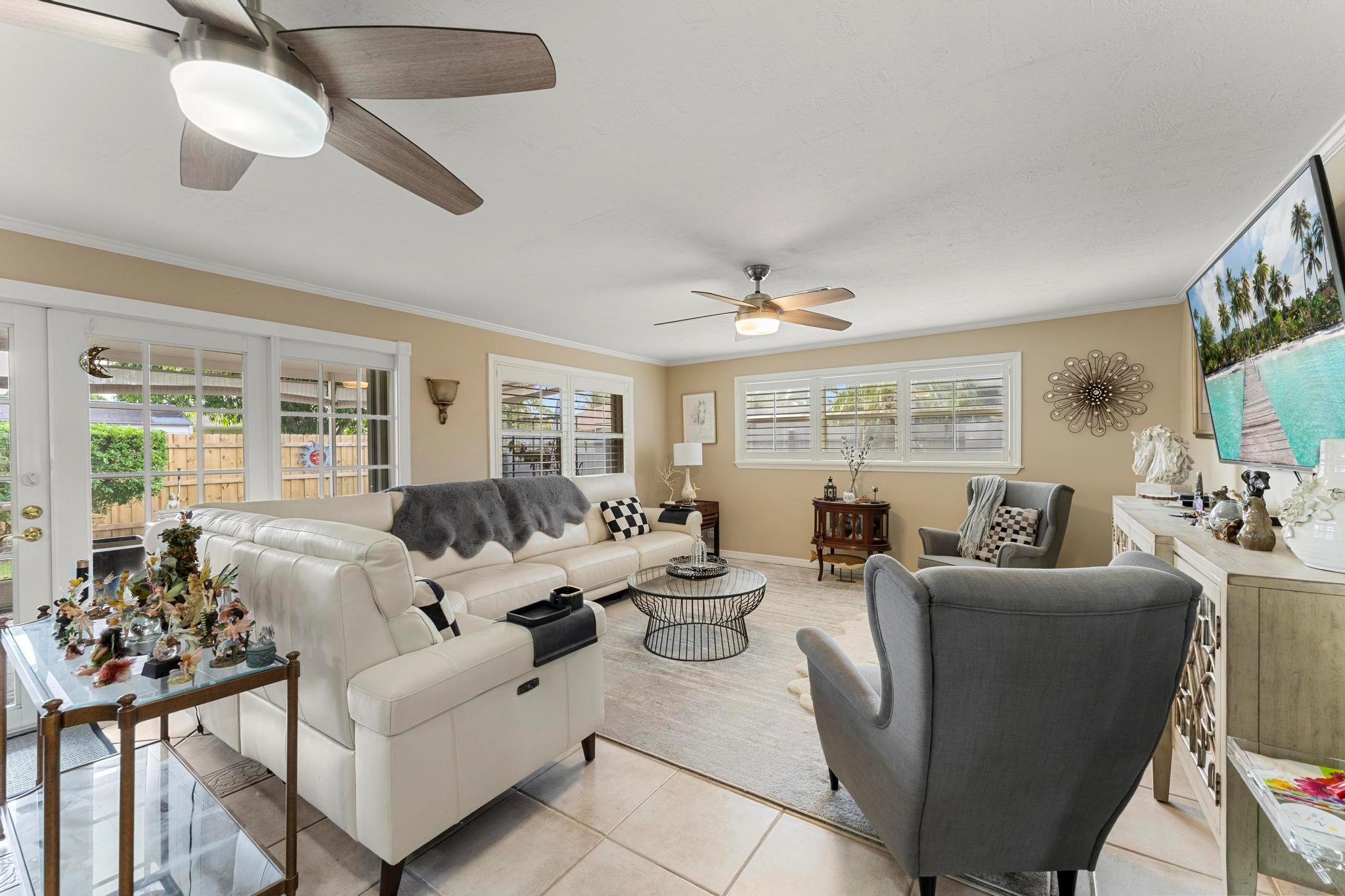 FLA-MANGO ESTATES AS - Residential